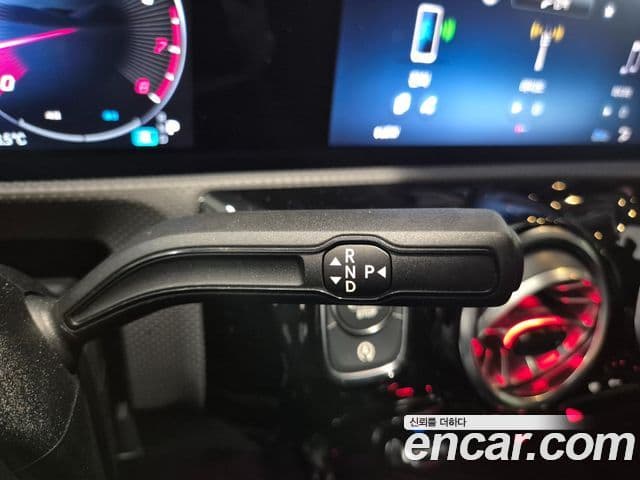 Mercedes-Benz A-Class 2025 — ფოტო 7/20