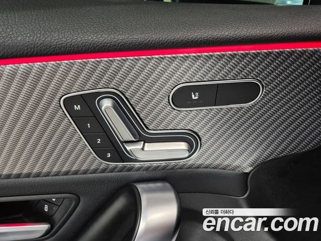 Mercedes-Benz A-Class 2025 — фото 12 из 20