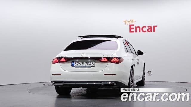 Mercedes-Benz E-Class 2025 — Şəkil 4/20