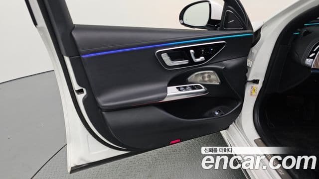 Mercedes-Benz E-Class 2025 — Şəkil 19/34