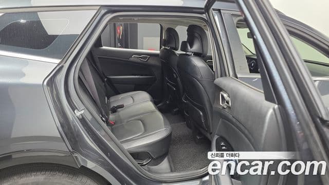 Kia Sportage 2022 — ფოტო 12/20