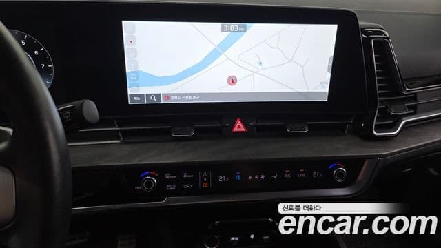 Kia Sportage 2022 — ფოტო 14/20