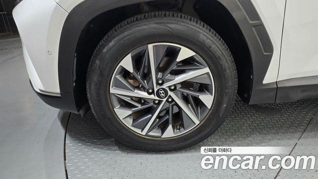 Hyundai The New Tucson 2021 — ფოტო 5/20