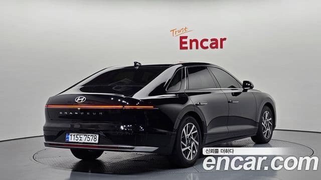 Hyundai Grandeur 2023 — ფოტო 2/20