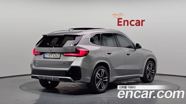 BMW X1 2023 — Şəkil 2/20