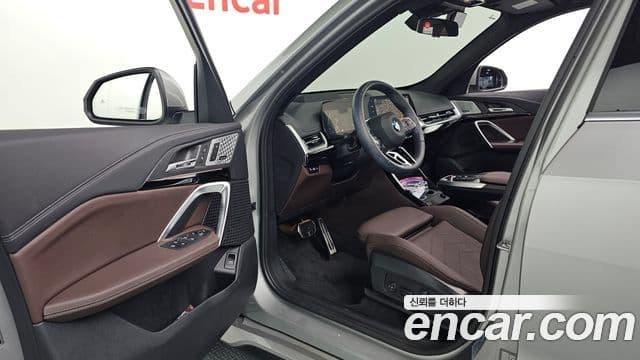BMW X1 2023 — Şəkil 10/20