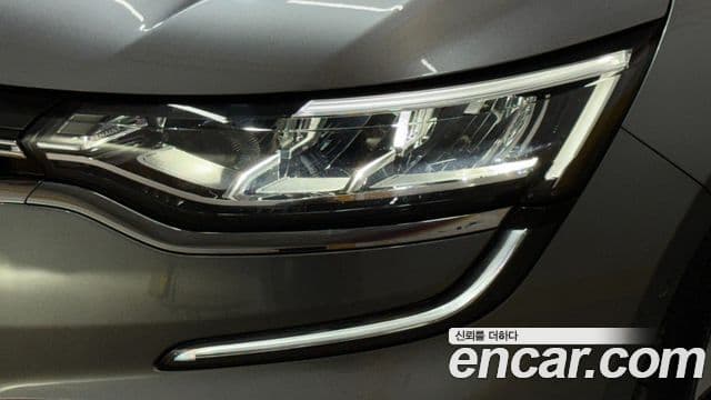 Renault Samsung SM6 2024 — Фото 19/20