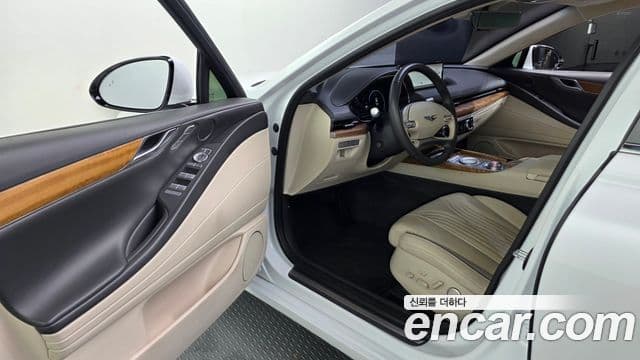Genesis Electrified G80 2021 — ფოტო 9/20