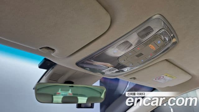 Genesis Electrified G80 2021 — ფოტო 17/20