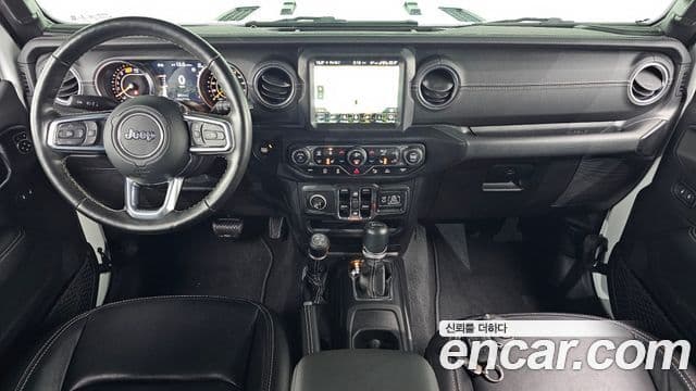 Jeep Wrangler 2021 — Şəkil 7/20