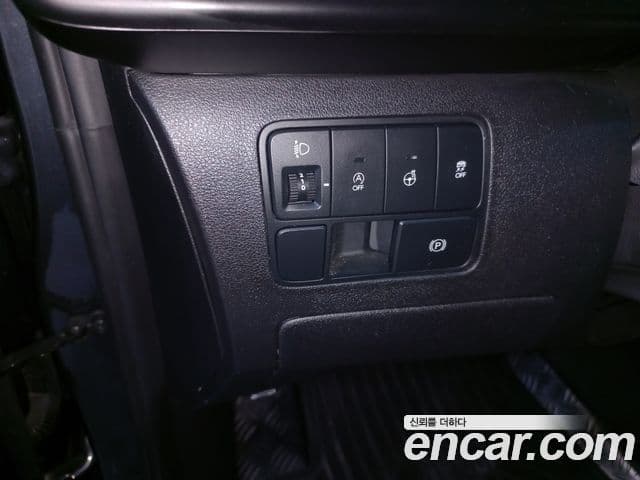Hyundai Staria 2024 — Şəkil 15/20