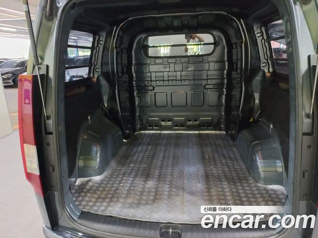 Hyundai Staria 2024 — Şəkil 20/20