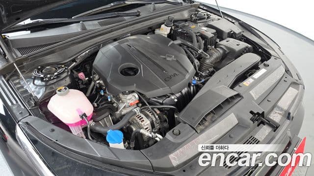 Kia K5 2024 — ფოტო 6/20