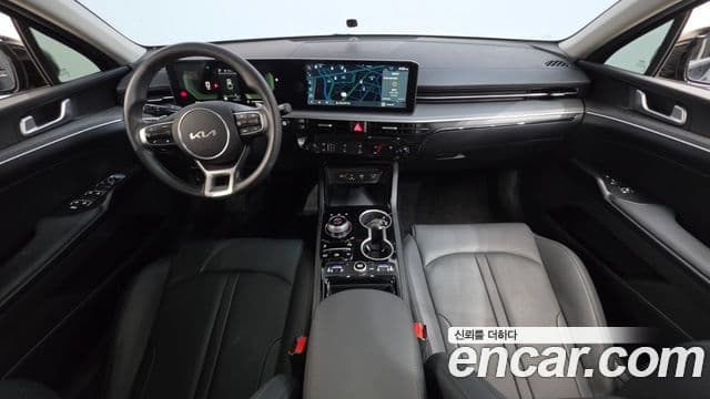 Kia K5 2024 — ფოტო 7/20