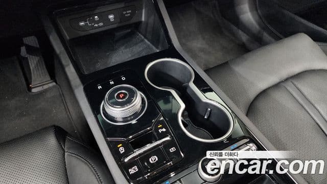 Kia K5 2024 — Şəkil 9/20