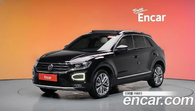 Volkswagen T-Roc 2021 — ფოტო 1/20