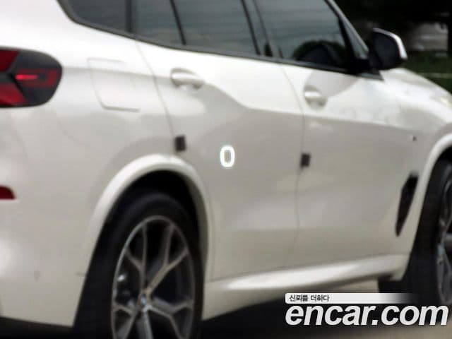 Volvo XC60 2025 — ფოტო 10/20