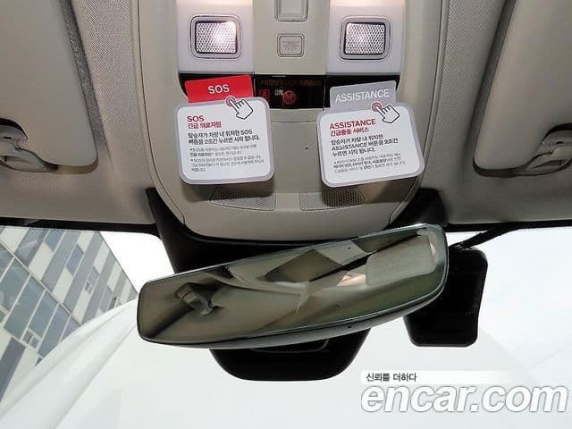 Volvo XC60 2025 — ფოტო 16/20