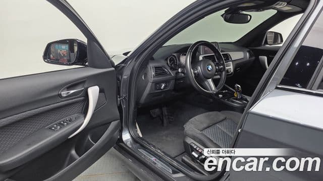 BMW 1 Series 2018 — Şəkil 9/20