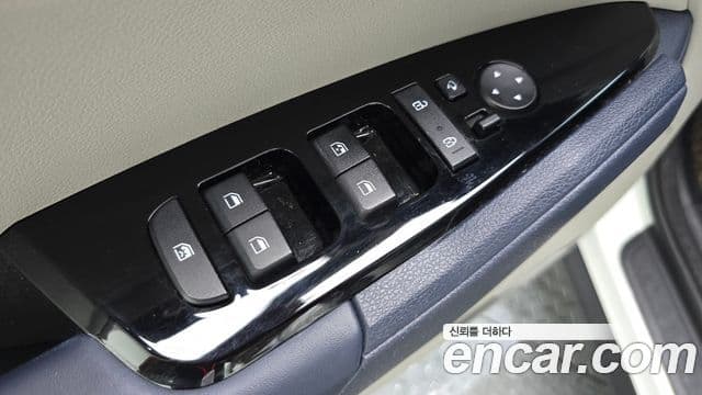 Kia Sportage 2022 — Фото 13/20