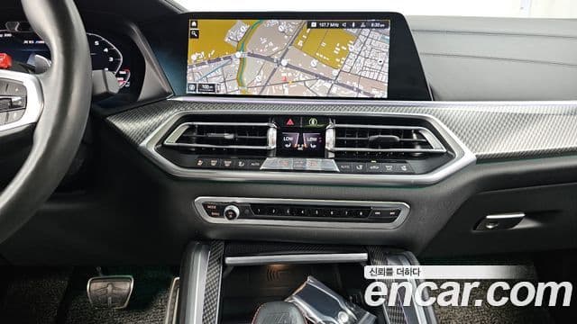 BMW X6 2020 — ფოტო 14/20