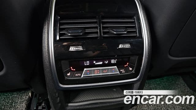 BMW X6 2020 — ფოტო 18/20