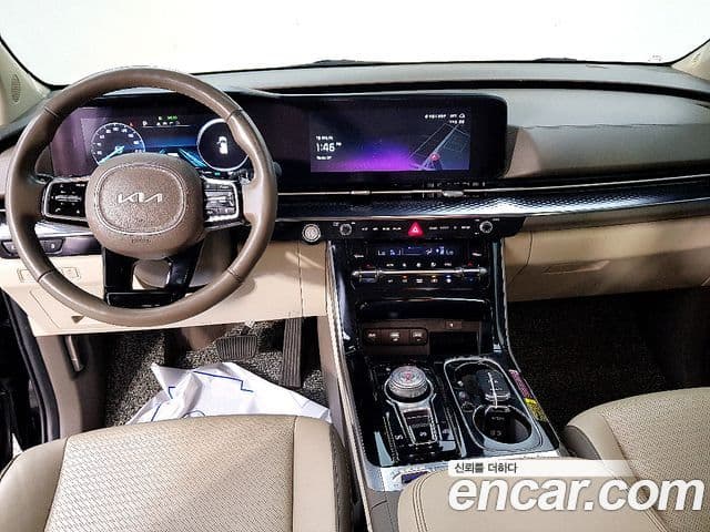 Kia Carnival 2022 — фото 4 из 20