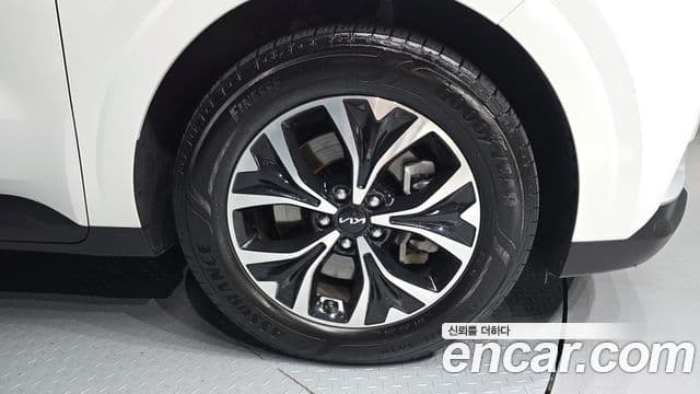 Kia Carnival 2022 — Şəkil 5/20