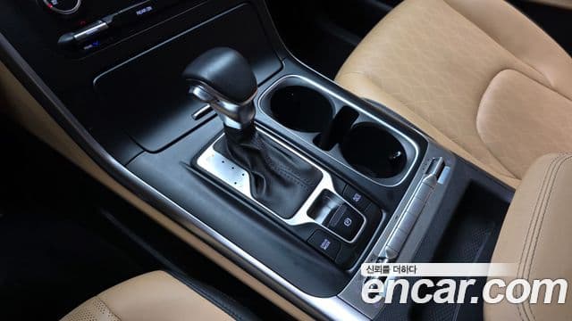 Kia Carnival 2022 — Şəkil 9/20