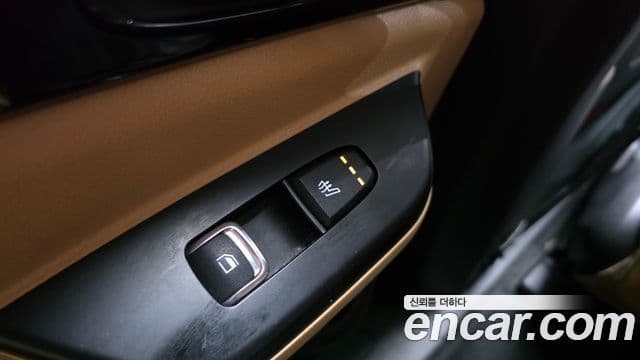 Kia Carnival 2022 — Şəkil 19/20