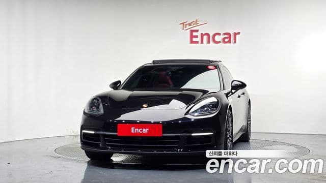Porsche Panamera 2018 — ფოტო 3/20