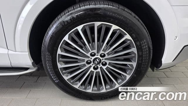 Hyundai Palisade 2025 — Photo 1/34