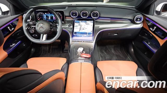 Mercedes-Benz C-Class 2022 — ფოტო 7/20