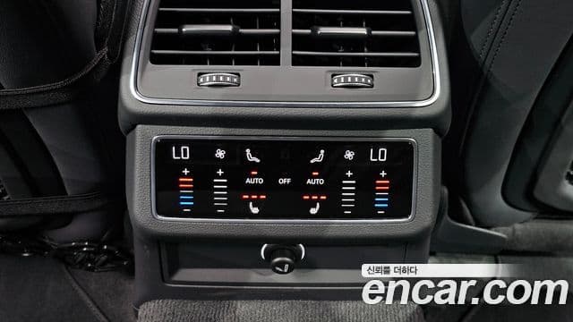 Audi A6 2020 — ფოტო 18/20