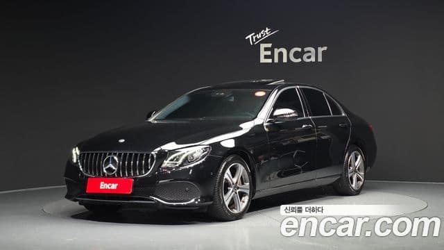 Mercedes-Benz E-Class 2019 — Şəkil 1/20
