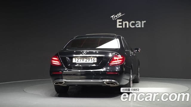 Mercedes-Benz E-Class 2019 — Şəkil 4/20