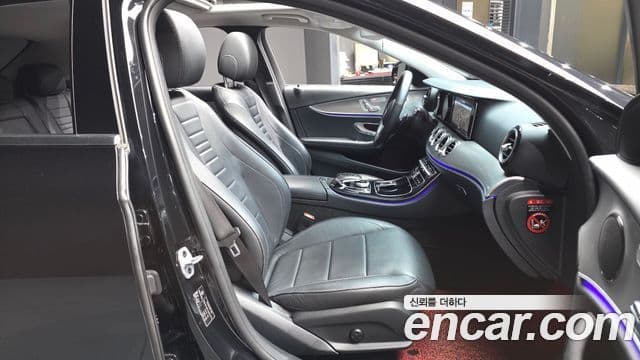Mercedes-Benz E-Class 2019 — Şəkil 11/20