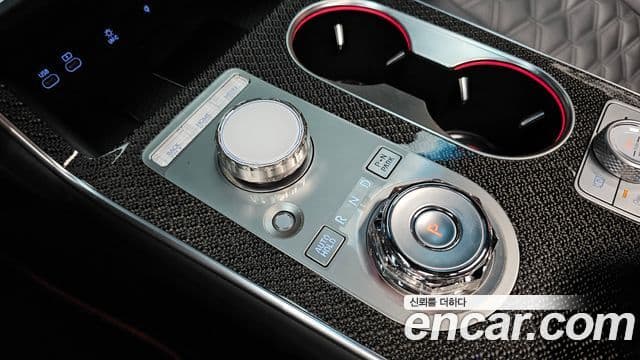 Genesis GV80 Coupe 2024 — фото 9 из 20