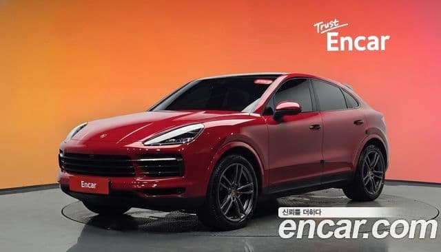Porsche Cayenne 2021 — ფოტო 1/20