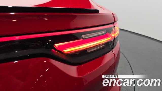 Porsche Cayenne 2021 — Photo 6/33