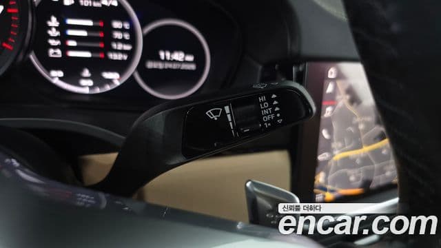 Porsche Cayenne 2021 — Photo 11/33