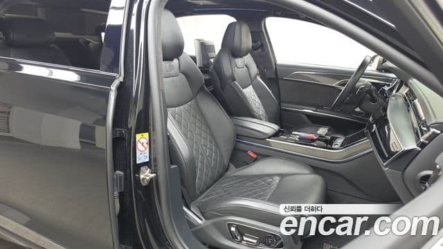 Audi S8 2021 — ფოტო 12/20