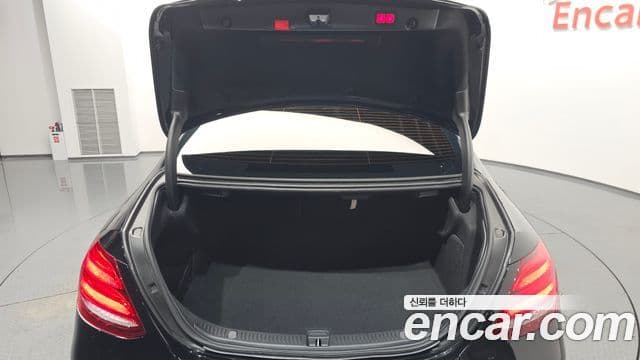 Mercedes-Benz E-Class 2020 — Şəkil 20/20