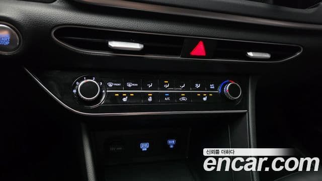 Hyundai Sonata 2022 — Фото 17/20