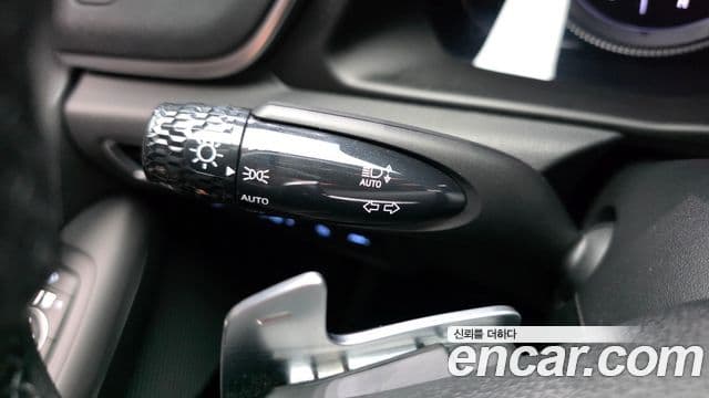 Hyundai Sonata Hybrid 2022 — Photo 11/31