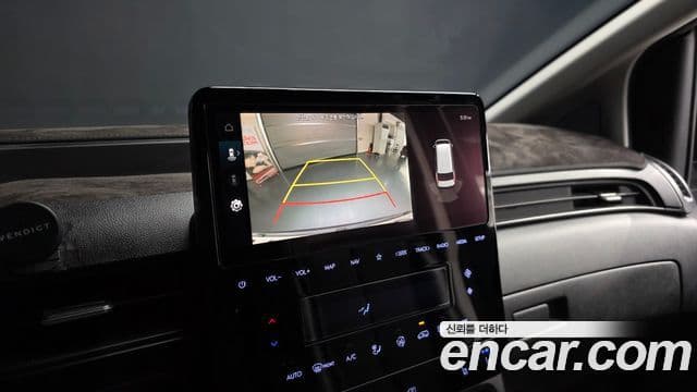 Hyundai Staria 2021 — Фото 15/20
