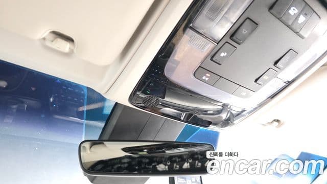 Hyundai Staria 2021 — Фото 19/20