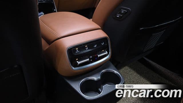 Kia Mohave The Master 2023 — Photo 14/20
