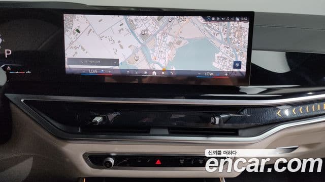 BMW X5 2025 — ფოტო 13/20