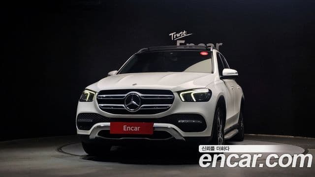 Mercedes-Benz GLE-Class 2020 — Şəkil 3/20